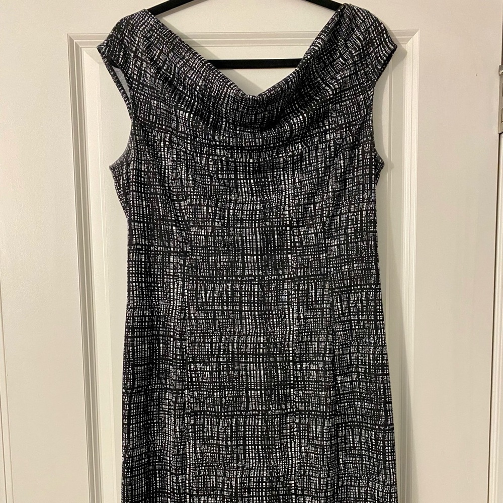 Black and white cowl neck fitted dress, size 10, Ann Taylor